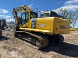 Side of used Excavator,Back of used Excavator,Used Komatsu Excavator in yard,Front of used Komatsu,Used Excavator in yard,Side of used Komatsu Excavator,Used Komatsu